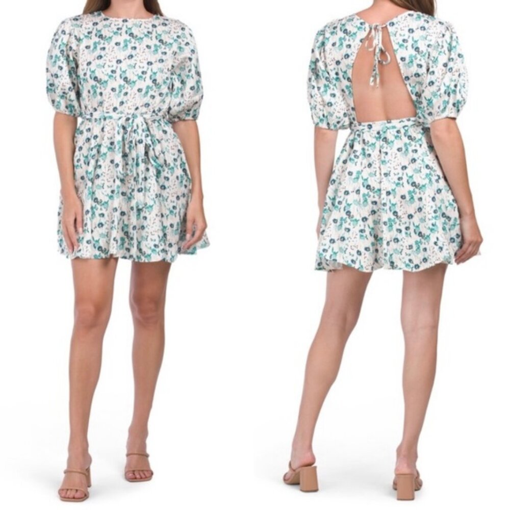 Code X Mode | Elbow Sleeve Floral Open Back Mini Dress | Size Medium